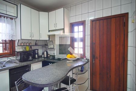 Casa à venda com 360m², 3 quartos e 2 vagasCozinha