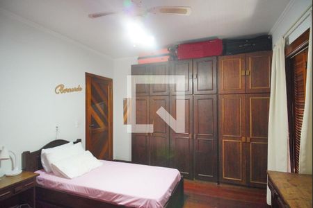 Casa à venda com 360m², 3 quartos e 2 vagasQuarto 1