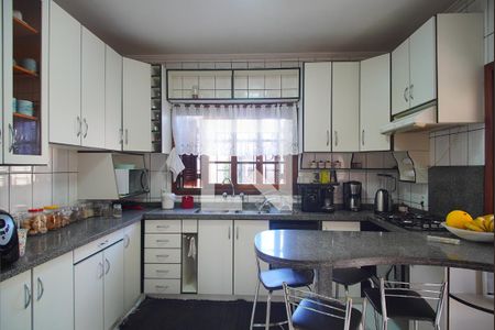 Casa à venda com 360m², 3 quartos e 2 vagasCozinha