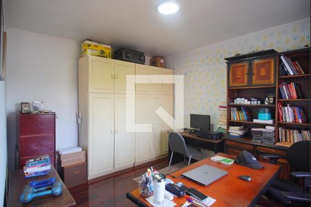 Casa à venda com 360m², 3 quartos e 2 vagasQuarto 2