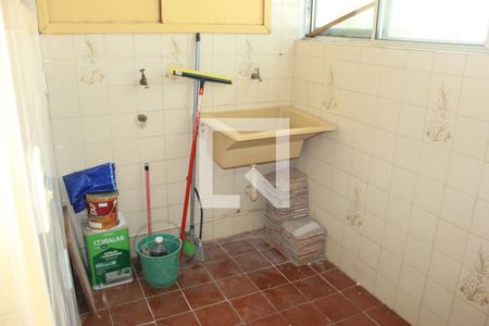 Apartamento à venda com 70m², 2 quartos e 1 vagaÁrea de Serviço/Lavanderia