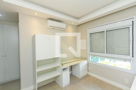 Apartamento à venda com 222m², 4 quartos e 4 vagasSuíte 2