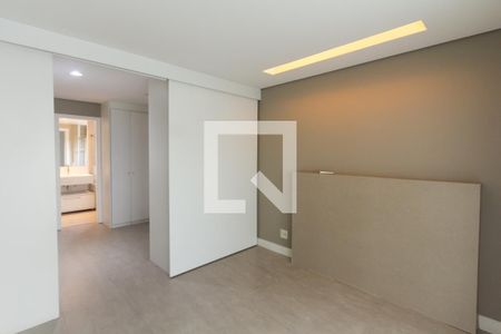 Apartamento à venda com 222m², 4 quartos e 4 vagasSuíte 4