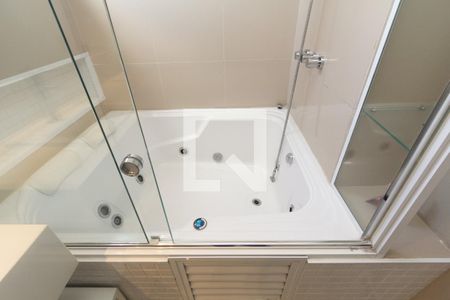 Apartamento à venda com 222m², 4 quartos e 4 vagasBanheiro da Suíte 4