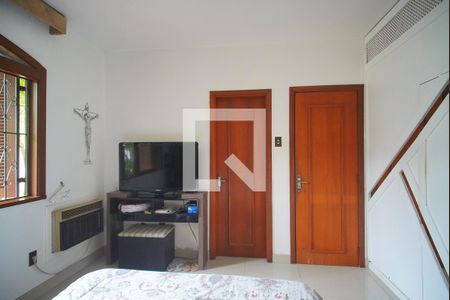 Casa à venda com 350m², 3 quartos e 5 vagasSuíte