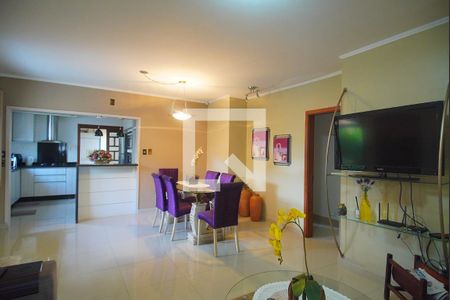 Sala de casa à venda com 3 quartos, 350m² em Guarani, Novo Hamburgo