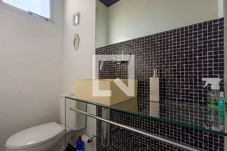 Lavabo de apartamento para alugar com 2 quartos, 73m² em Pompeia, São Paulo