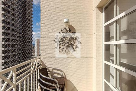 Varanda de apartamento para alugar com 2 quartos, 73m² em Pompeia, São Paulo