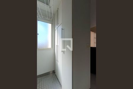 Área de Serviço de apartamento para alugar com 2 quartos, 73m² em Pompeia, São Paulo