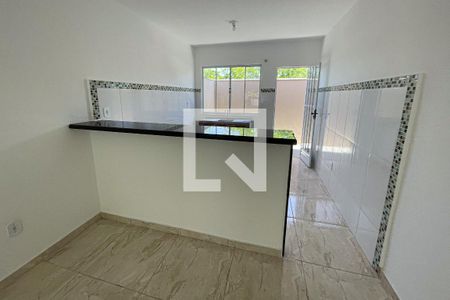 Sala de casa para alugar com 2 quartos, 55m² em Vila Maria Helena, Duque de Caxias