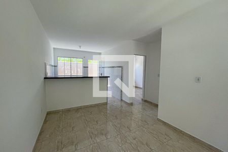 Sala de casa para alugar com 2 quartos, 55m² em Vila Maria Helena, Duque de Caxias