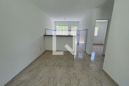 Sala de casa para alugar com 2 quartos, 55m² em Vila Maria Helena, Duque de Caxias