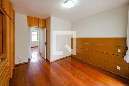Apartamento para alugar com 100m², 3 quartos e 2 vagasSuíte