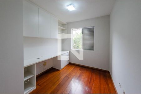 Quarto 1 de apartamento para alugar com 3 quartos, 100m² em Buritis, Belo Horizonte