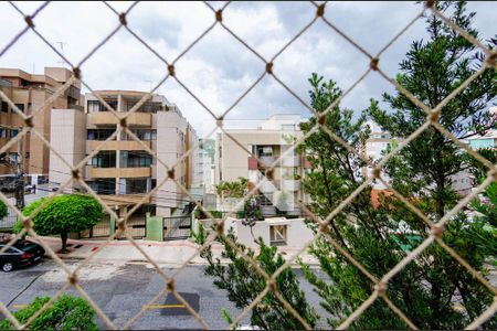 Vista de apartamento para alugar com 3 quartos, 100m² em Buritis, Belo Horizonte