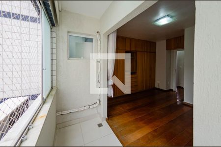 Apartamento para alugar com 100m², 3 quartos e 2 vagasVaranda