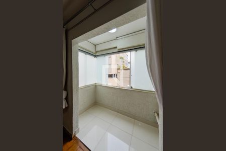 Apartamento para alugar com 100m², 3 quartos e 2 vagasVaranda