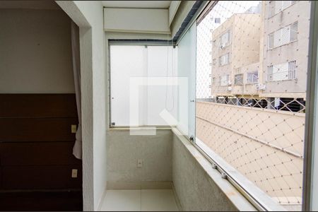 Apartamento para alugar com 100m², 3 quartos e 2 vagasVaranda