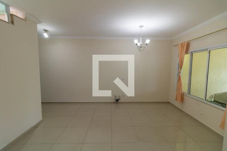 Sala de casa à venda com 3 quartos, 214m² em Vila Buenos Aires, São Paulo