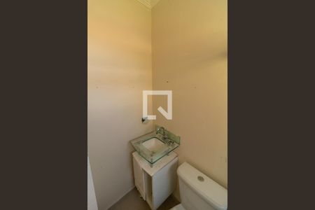 Casa à venda com 214m², 3 quartos e 2 vagasBanheiro da Suíte 1