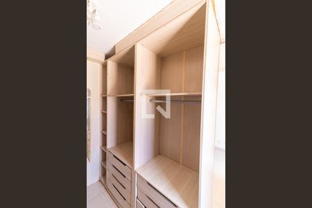 Casa à venda com 214m², 3 quartos e 2 vagasCloset da suíte 3