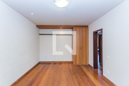 Quarto 4 - Escritório de casa à venda com 4 quartos, 450m² em Estância Serrana, Nova Lima