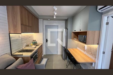 Studio para alugar com 37m², 1 quarto e 1 vagaCozinha - Armários