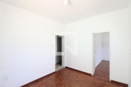 Sala de casa para alugar com 3 quartos, 100m² em Porto Novo, São Gonçalo