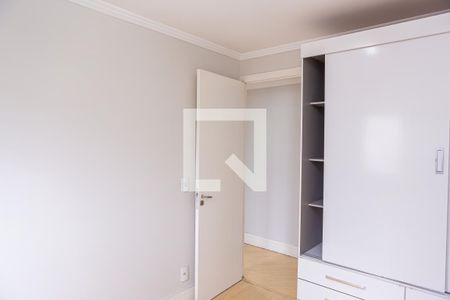 Quarto 1 de apartamento para alugar com 2 quartos, 55m² em Jardim Danfer, São Paulo
