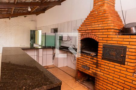 Apartamento para alugar com 55m², 2 quartos e 1 vagaÁrea comum - Salão de festas