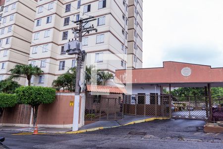 Apartamento para alugar com 55m², 2 quartos e 1 vagaFachada