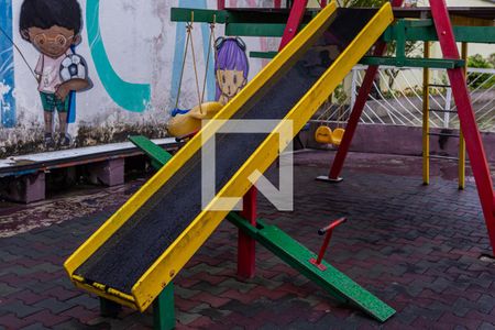 Apartamento para alugar com 55m², 2 quartos e 1 vagaÁrea comum - Playground