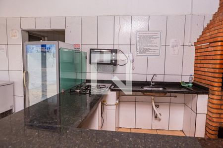 Apartamento para alugar com 55m², 2 quartos e 1 vagaÁrea comum - Salão de festas