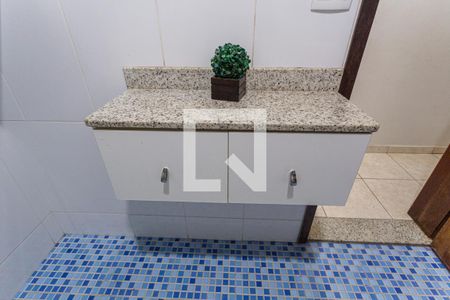 Casa para alugar com 425m², 4 quartos e 2 vagasArmário do Banheiro Social