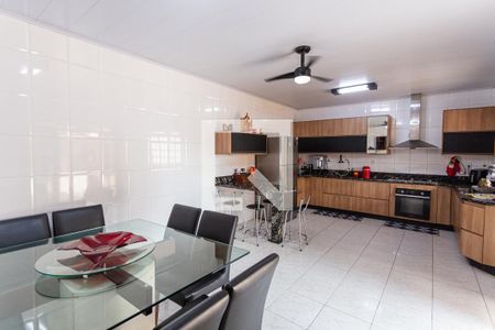 Casa para alugar com 425m², 4 quartos e 2 vagasCopa/Cozinha