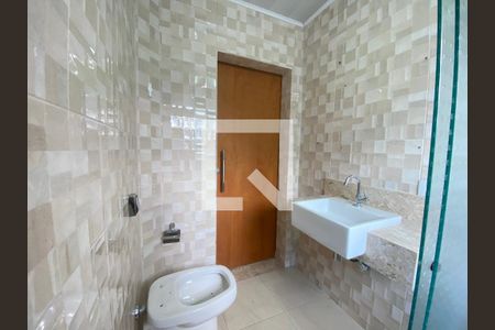 Casa para alugar com 150m², 3 quartos e 1 vagaBanheiro