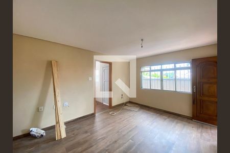 Sala de casa para alugar com 3 quartos, 150m² em Vila Isolina Mazzei, São Paulo