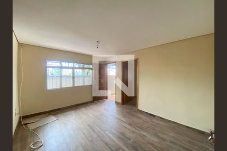 Sala de casa para alugar com 3 quartos, 150m² em Vila Isolina Mazzei, São Paulo