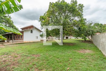 Casa à venda com 2500m², 3 quartos e 10 vagasQuintal