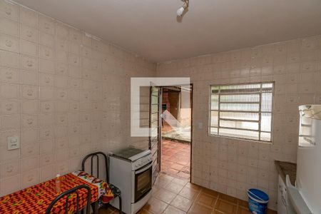 Casa à venda com 2500m², 3 quartos e 10 vagasCozinha 