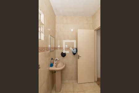 Casa à venda com 2500m², 3 quartos e 10 vagasBanheiro  Edícula Fundos 