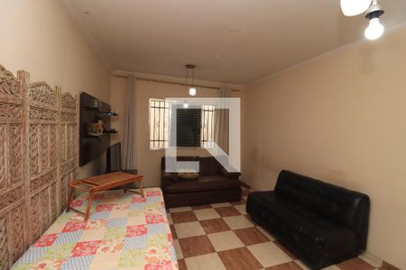 Quarto 1 de casa para alugar com 2 quartos, 200m² em Vila Gomes Cardim, São Paulo
