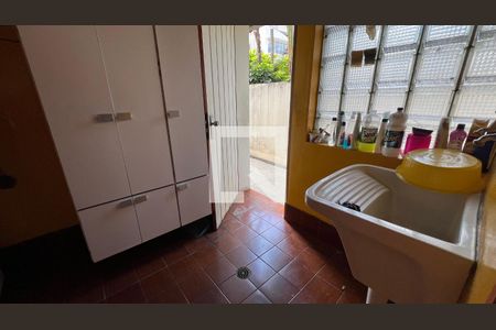 Casa para alugar com 350m², 3 quartos e 4 vagasÁrea de Serviço