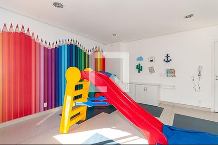 Apartamento para alugar com 32m², 1 quarto e sem vaga Apartamento para alugar com 32m², 1 quarto e sem vagaÁrea Comum - Brinquedotéca