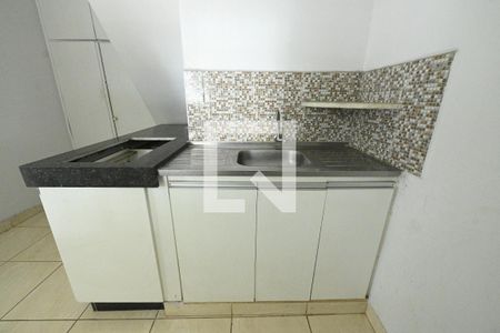 Cozinha de apartamento para alugar com 2 quartos, 130m² em Setor Urias Magalhães, Goiânia
