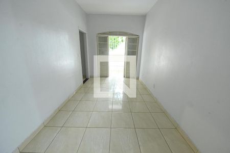 Sala de apartamento para alugar com 2 quartos, 130m² em Setor Urias Magalhães, Goiânia