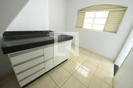 Apartamento para alugar com 130m², 2 quartos e sem vaga Apartamento para alugar com 130m², 2 quartos e sem vagaCozinha