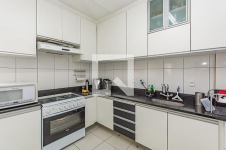 Apartamento à venda com 55m², 2 quartos e 1 vaga Apartamento à venda com 55m², 2 quartos e 1 vagaCozinha
