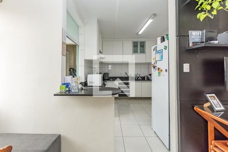 Apartamento à venda com 55m², 2 quartos e 1 vaga Apartamento à venda com 55m², 2 quartos e 1 vagaCozinha