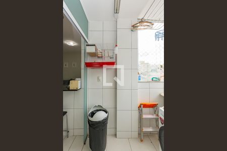 Apartamento à venda com 55m², 2 quartos e 1 vaga Apartamento à venda com 55m², 2 quartos e 1 vagaÁrea de Serviço